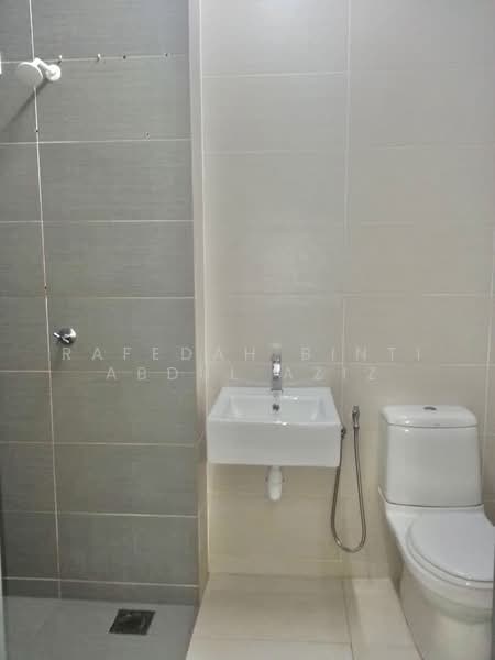 2-storey Terraced House for Sale in Bandar Seri Impian (Kluang) - Rafedah Binti Abdul Aziz - Bathroom - PropertyGuru.com.my