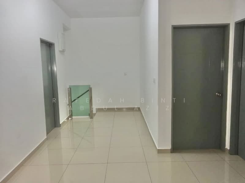 2-storey Terraced House for Sale in Bandar Seri Impian (Kluang) - Rafedah Binti Abdul Aziz - Corridor - PropertyGuru.com.my