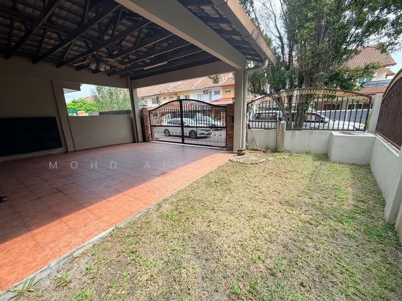 2-storey Terraced House for Sale in Bandar Mahkota Cheras (Cheras) - Mohd Aizat Saiful Bahri - Exterior - PropertyGuru.com.my