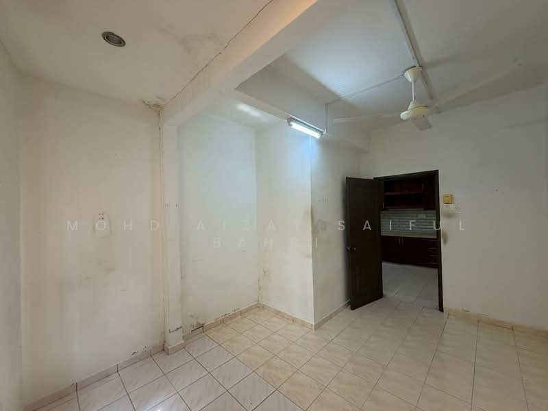 2-storey Terraced House for Sale in Bandar Mahkota Cheras (Cheras) - Mohd Aizat Saiful Bahri - Interior - PropertyGuru.com.my