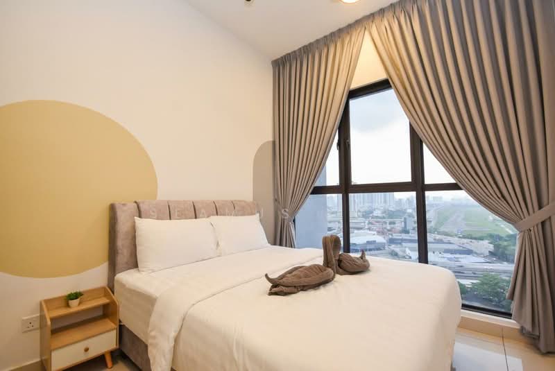 Kedai untuk Dijual di Bukit Bintang (KL City Centre) - Seamus Kor - Bedroom - PropertyGuru.com.my