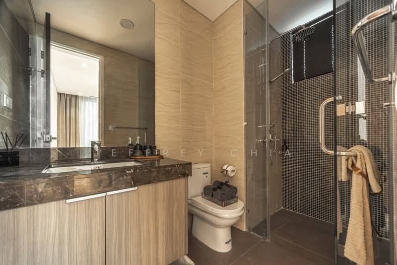 Kondominium untuk Dijual di Capella Embassy (D'Rapport Residences) - Jeffrey Chia - Bathroom - PropertyGuru.com.my