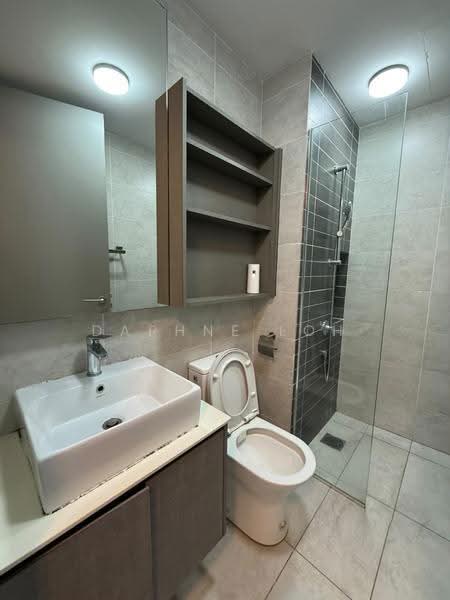 Kediaman Servis untuk Disewa di Millerz Square Serviced Residence - Daphne Loh - Bathroom - PropertyGuru.com.my
