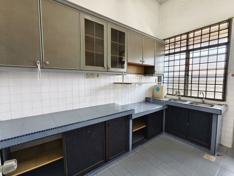 1-storey Terraced House for Sale in Bakri (Johor) - Albert Liew - Kitchen - PropertyGuru.com.my