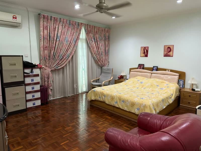 Semi-Detached House for Sale in Kuching (Sarawak) - KC Jee - Bedroom - PropertyGuru.com.my