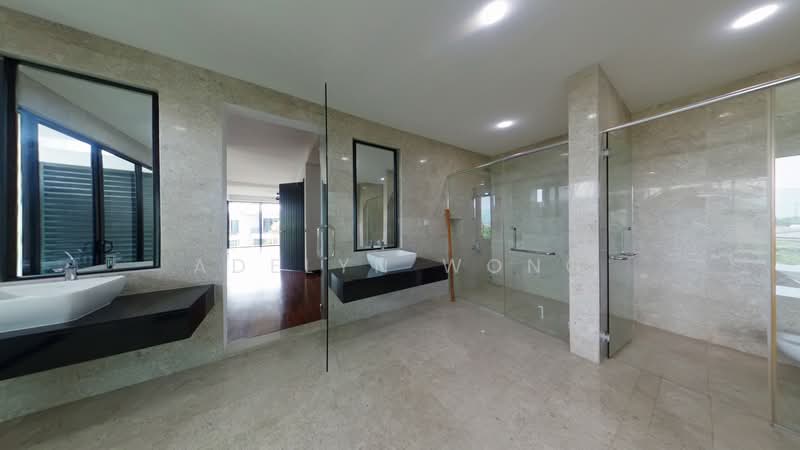 3-storey Terraced House for Rent in Duta Villa (Setia Alam) - Adelyn Wong - Bathroom - PropertyGuru.com.my