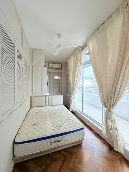 Kondominium untuk Disewa di Quayside Condominium - Carmen Por - Bedroom - PropertyGuru.com.my