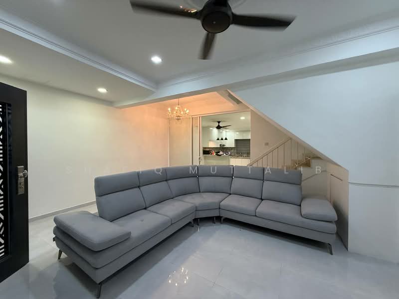 Rumah Teres 2 Tingkat untuk Dijual di Ampang Jaya (Ampang) - Shafiq Muttalib - Living Room - PropertyGuru.com.my