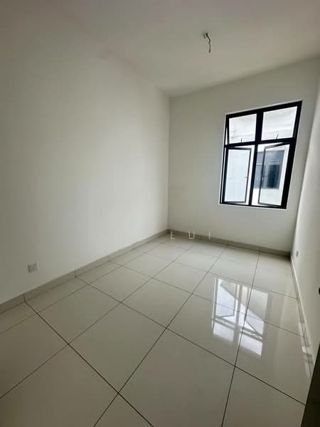Rumah Teres 2 Tingkat untuk Dijual di Setia Tropika (Johor Bahru) - Lui Lui - Bedroom - PropertyGuru.com.my