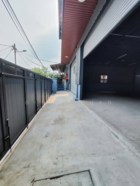 Factory for Rent in Puchong (Selangor) - Gin Ni Chan - Exterior - PropertyGuru.com.my