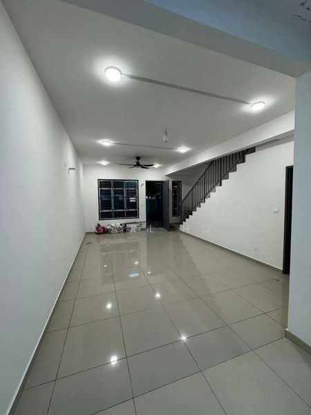 2-storey Terraced House for Rent in Gelang Patah (Johor) - Karl Ho - Living Room - PropertyGuru.com.my