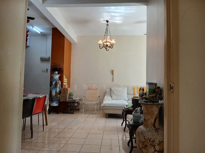 Pangsapuri untuk Dijual di Sri Kristal - Freddy Tan - Living Room - PropertyGuru.com.my