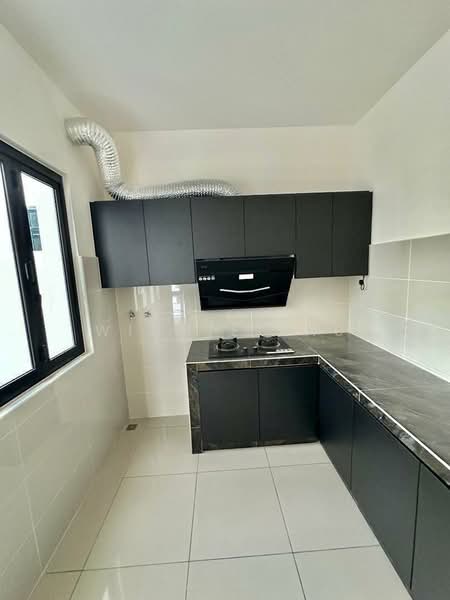 Cluster House for Rent in Iskandar Puteri (Nusajaya) (Johor) - Winnie Lau - Kitchen - PropertyGuru.com.my