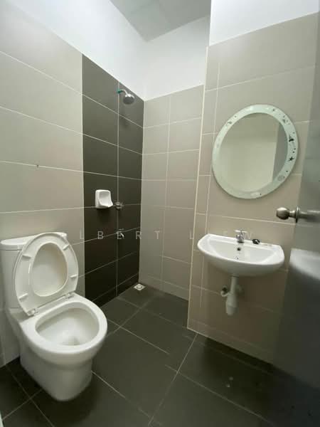 2-storey Terraced House for Sale in Bakri (Johor) - Albert Liew - Bathroom - PropertyGuru.com.my