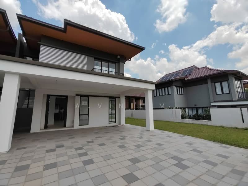 Semi-Detached House for Sale in Taman Tasik Semenyih (Semenyih) - Alvin Lim - Exterior - PropertyGuru.com.my