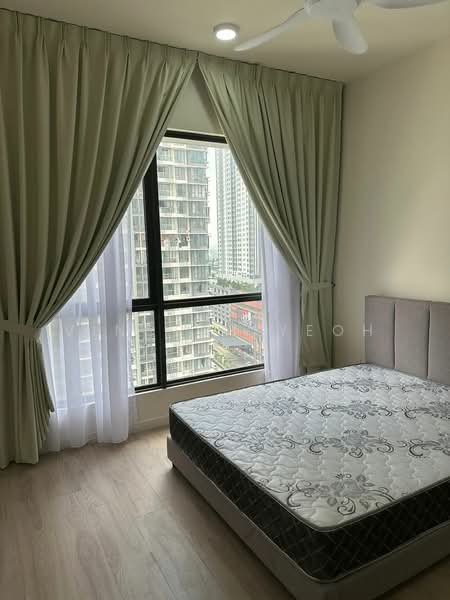 Service Residence for Sale at Emerald 9 - Vincent Yeoh - Bedroom - PropertyGuru.com.my