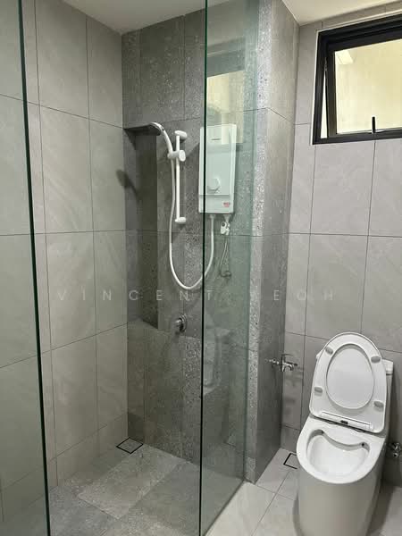 Service Residence for Sale at Emerald 9 - Vincent Yeoh - Bathroom - PropertyGuru.com.my