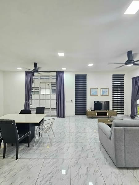 Rumah Kluster untuk Disewa di Taman Ekoflora (Johor Bahru) - Winnie Tan - Living Room - PropertyGuru.com.my