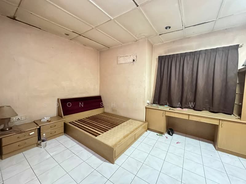 Rumah Teres 2 Tingkat untuk Dijual di Taman Puchong Perdana (Puchong) - Soon Sheng Law - Bedroom - PropertyGuru.com.my