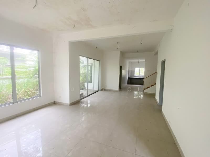 Semi-Detached House for Sale in Bandar Seri Coalfields (Sungai Buloh) - Lucas Loh - Living Room - PropertyGuru.com.my
