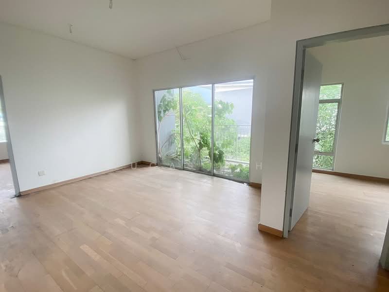 Rumah Berkembar untuk Dijual di Bandar Seri Coalfields (Ijok) - Lucas Loh - Living Room - PropertyGuru.com.my