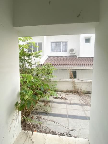 Rumah Berkembar untuk Dijual di Bandar Seri Coalfields (Ijok) - Lucas Loh - Exterior - PropertyGuru.com.my