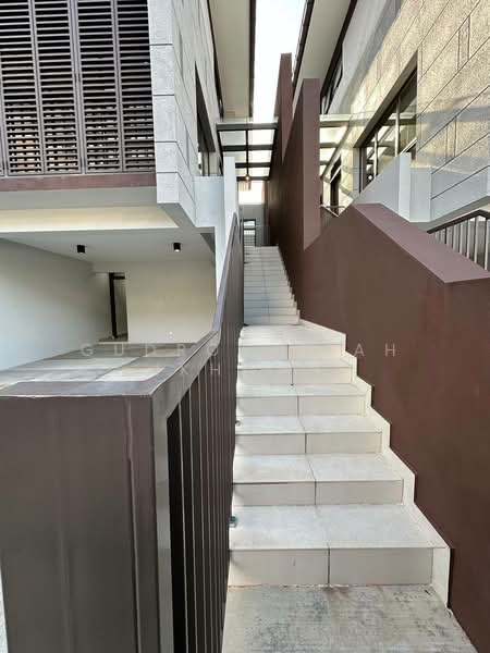Rumah Teres 3 Tingkat untuk Dijual di Cyberjaya (Selangor) - Gudrotullah Ikhwan - Exterior - PropertyGuru.com.my
