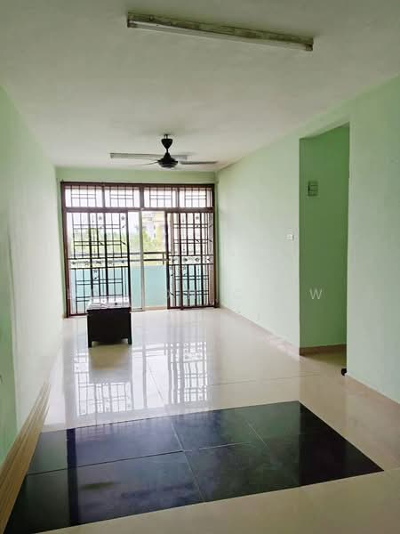 Pangsapuri untuk Dijual di Kipark Apartment - EDISON CHEW - Living Room - PropertyGuru.com.my