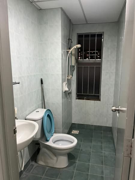 Condominium for Rent at D'Aman Ria Condominium - Jc Lee - Bathroom - PropertyGuru.com.my