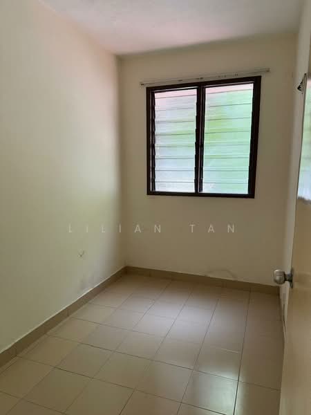 Rumah Flat untuk Disewa di Happy Garden Flat - Lilian Tan - Interior - PropertyGuru.com.my