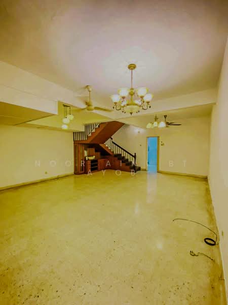 2-storey Terraced House for Sale in Taman Melewar (Gombak) - Noor Aini Bt Ayob - Living Room - PropertyGuru.com.my