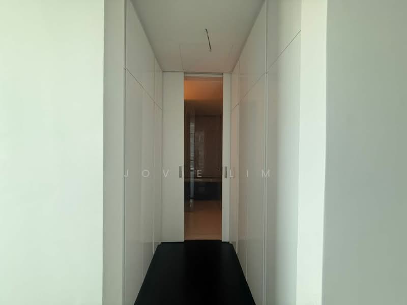 Servis Apartment untuk Dijual di Windsor Suites @ Pavilion Damansara Heights - Jovie Lim - Corridor - PropertyGuru.com.my