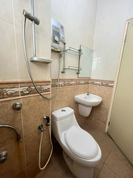 2-storey Terraced House for Sale in Bandar Kinrara (Selangor) - Grace Tan - Bathroom - PropertyGuru.com.my