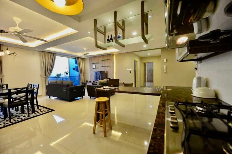 Servis Apartment untuk Disewa di D'Ambience Residences (Pangsapuri Ikatan Flora) - Elayne Low - Living Room - PropertyGuru.com.my