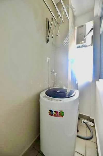 Servis Apartment untuk Disewa di D'Ambience Residences (Pangsapuri Ikatan Flora) - Elayne Low - Balcony - PropertyGuru.com.my