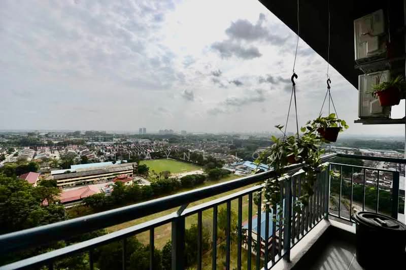 Servis Apartment untuk Disewa di D'Ambience Residences (Pangsapuri Ikatan Flora) - Elayne Low - Balcony - PropertyGuru.com.my