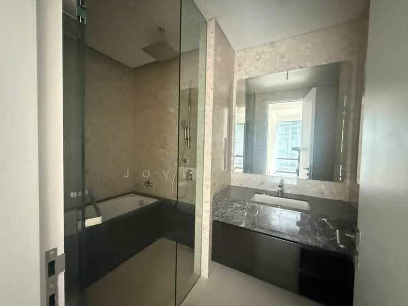 Servis Apartment untuk Dijual di Pavilion Damansara Heights, Windsor Suites - Jovie Lim - Bathroom - PropertyGuru.com.my