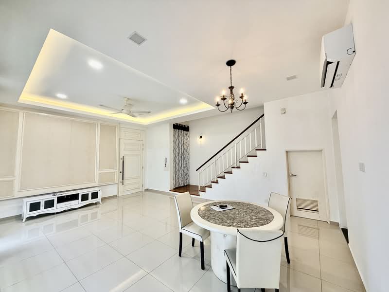 Rumah Kluster untuk Dijual di Eco Botanic (Iskandar Puteri (Nusajaya)) - Eloise Wong - Living Room - PropertyGuru.com.my