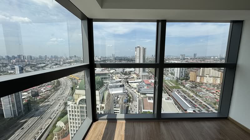 Servis Apartment untuk Disewa di Pinnacle Petaling Jaya - Johann Paul Gregory - View - PropertyGuru.com.my