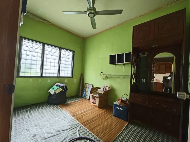 Rumah Teres 2 Tingkat untuk Dijual di Ampang (Selangor) - Syafari Maulana - Bedroom - PropertyGuru.com.my