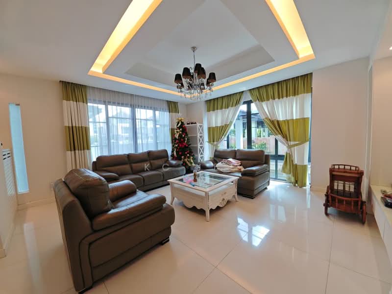 Rumah Berkembar untuk Dijual di Kuching (Sarawak) - KC Jee - Living Room - PropertyGuru.com.my