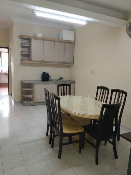 1-storey Terraced House for Sale in Bandar Baru Permas Jaya (Permas Jaya) - Nellie Lim - Dining Room - PropertyGuru.com.my