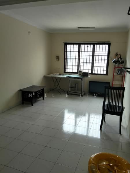 1-storey Terraced House for Sale in Bandar Baru Permas Jaya (Permas Jaya) - Nellie Lim - Living Room - PropertyGuru.com.my