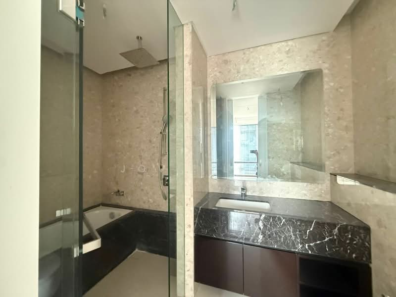 Servis Apartment untuk Dijual di Windsor Suites @ Pavilion Damansara Heights - Jovie Lim - Bathroom - PropertyGuru.com.my