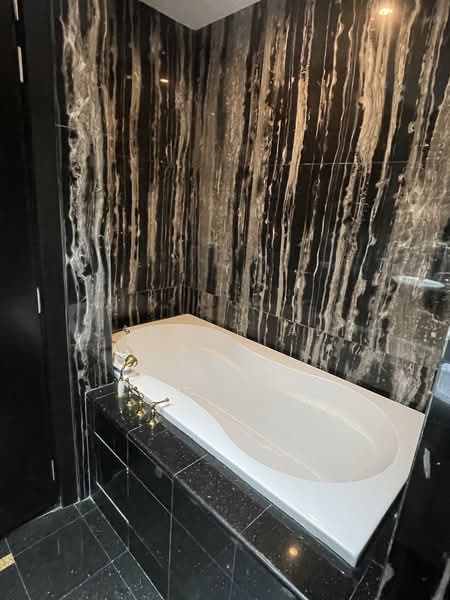 Servis Apartment untuk Dijual di Sutera Bukit Tunku - Jannah Ali - Bathroom - PropertyGuru.com.my