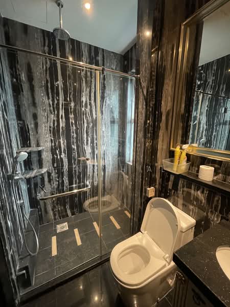 Servis Apartment untuk Dijual di Sutera Bukit Tunku - Jannah Ali - Bathroom - PropertyGuru.com.my