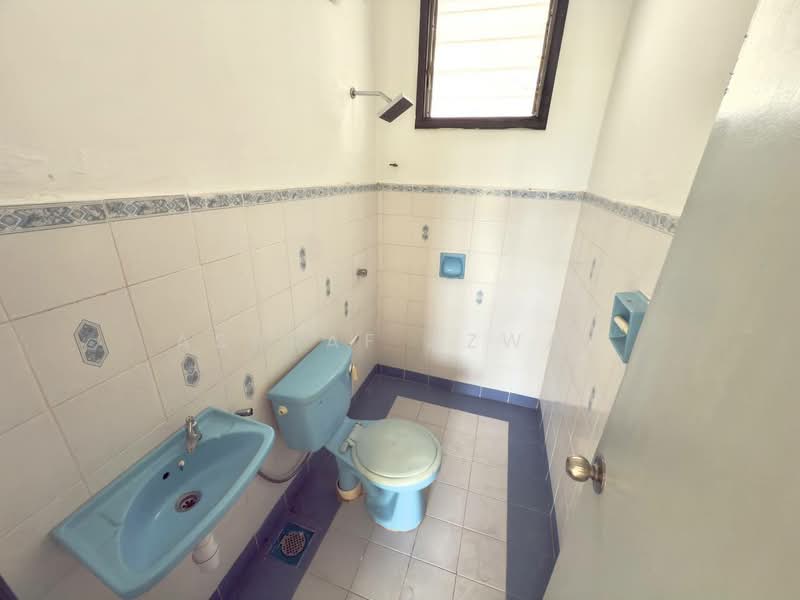 Kondominium untuk Dijual di D' Tinggian Suasana - Ashraf Azwan - Bathroom - PropertyGuru.com.my