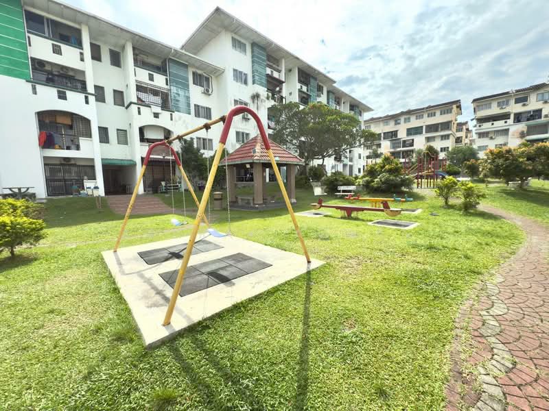 Kondominium untuk Dijual di D' Tinggian Suasana - Ashraf Azwan - Exterior - PropertyGuru.com.my