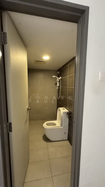 Servis Apartment untuk Disewa di Pinnacle Petaling Jaya - Johann Paul Gregory - Bathroom - PropertyGuru.com.my