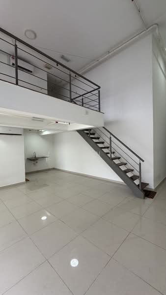 Servis Apartment untuk Disewa di Pinnacle Petaling Jaya - Johann Paul Gregory - Interior - PropertyGuru.com.my